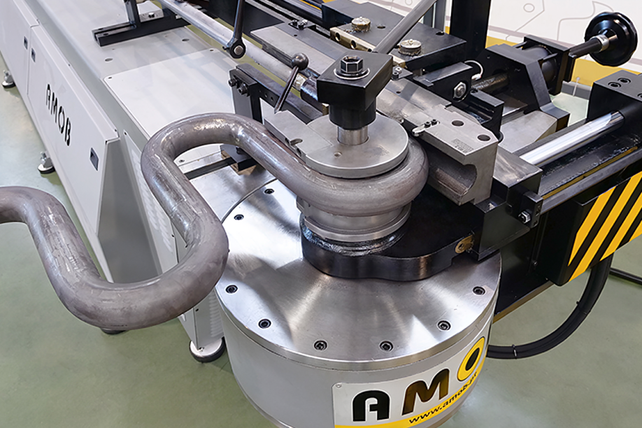 Pipe Bending Machine