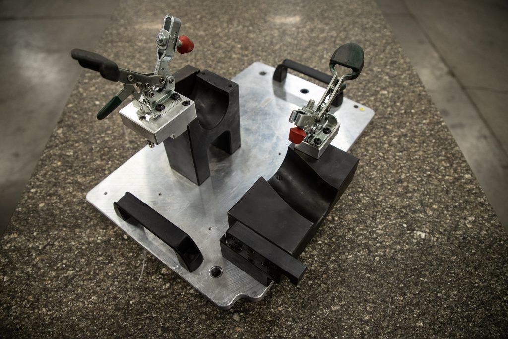 Anforderungen an Vorrichtungen und Halterungen